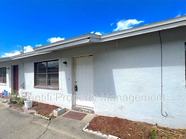 Building Photo - 13911 First Street