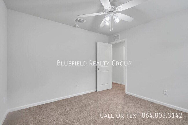 Building Photo - 139 Irish Vine Walk