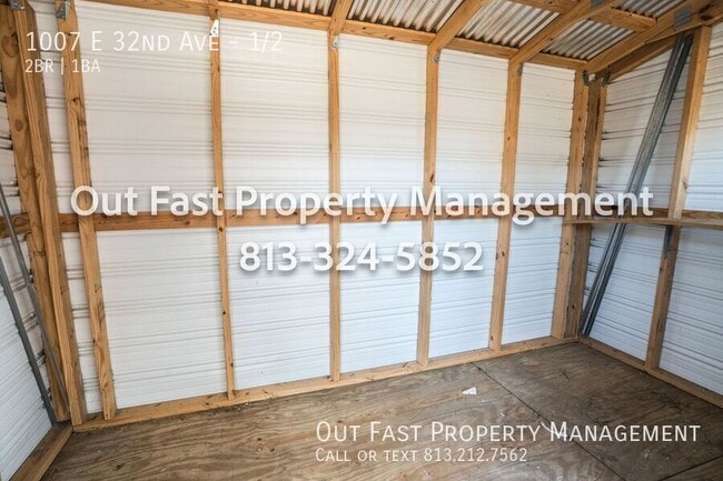 Building Photo - 1007 E 32nd Ave