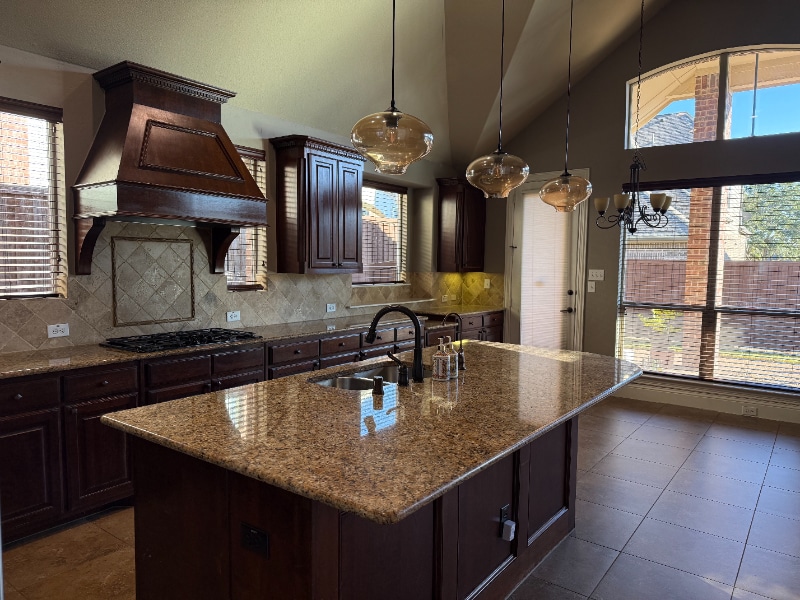 Building Photo - 1529 Evanvale Dr