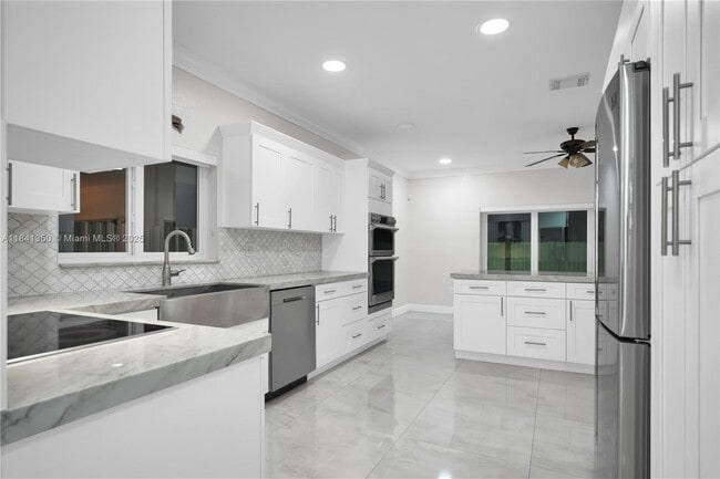 Building Photo - 2881 SW 145th Ct