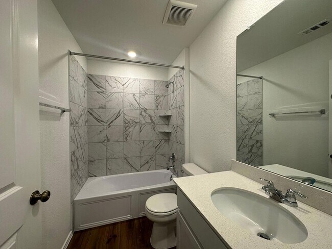 Building Photo - 171 Agua Azul Bnd