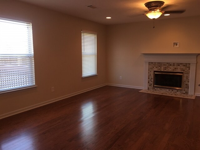 Building Photo - 4298 Persian Ct