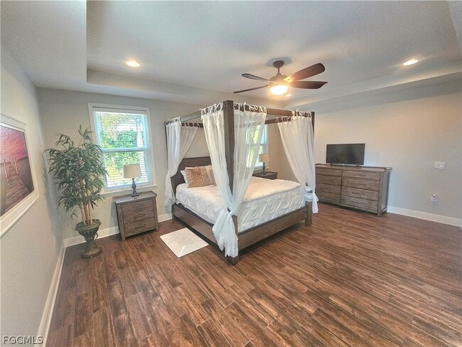 Building Photo - 1919 SW 26th Terrace