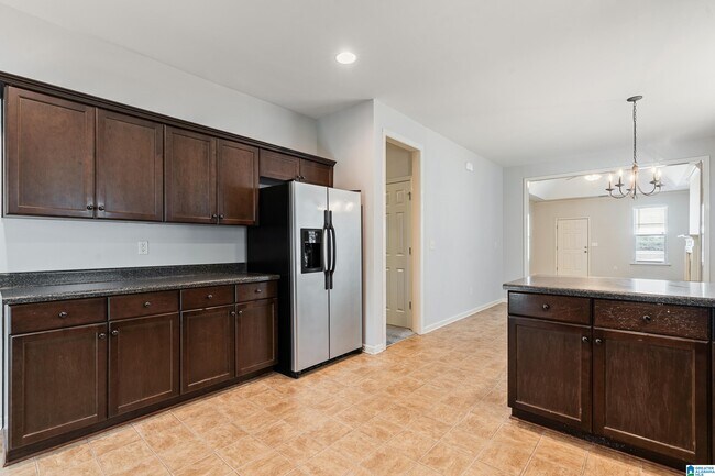 Building Photo - 1097 Savannah Ln