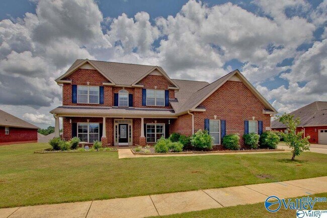 Building Photo - 705 Tide Creek Dr SW