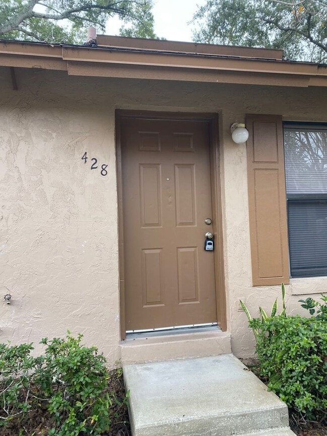 Building Photo - Winter Garden 2 Bedroom 2 Bath home