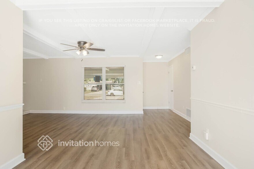 Building Photo - 854 Silver Oak Ct