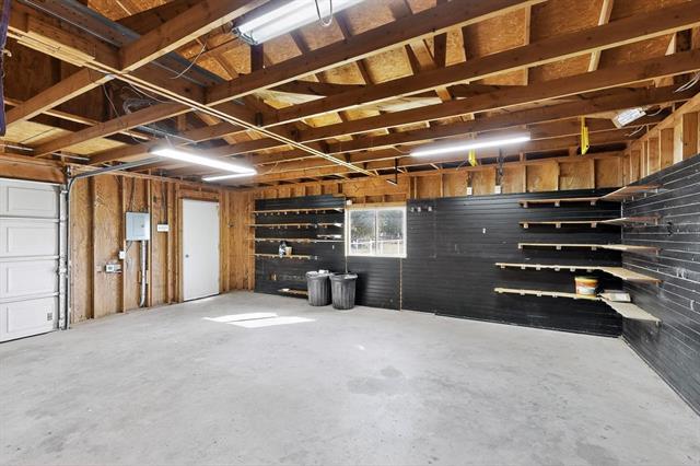 Building Photo - 6429 FM2931