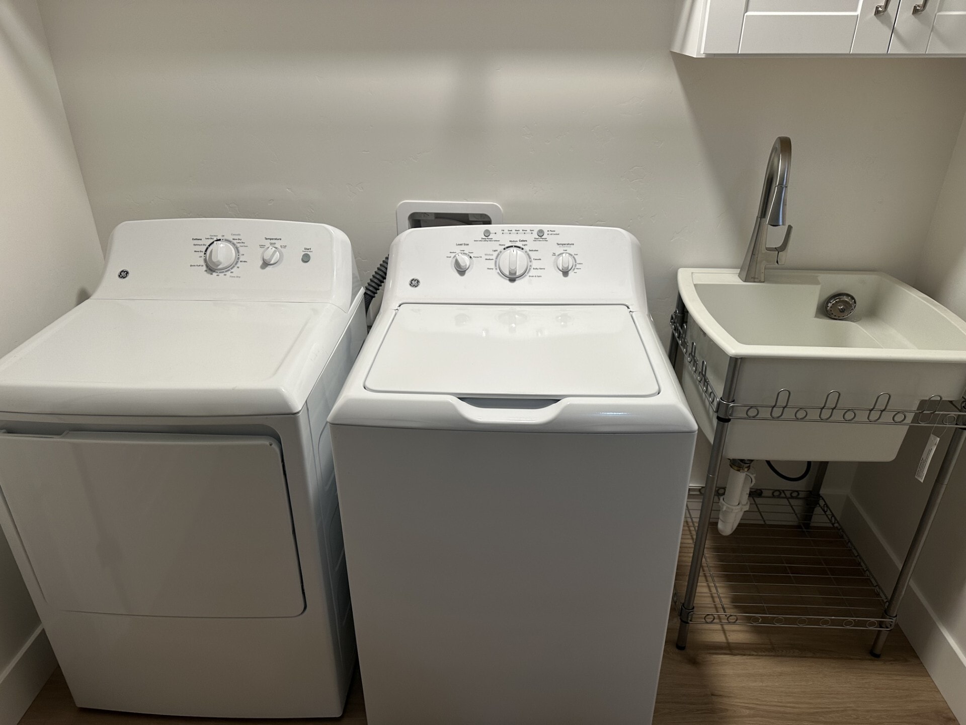 laundry - 335 Russell Blvd