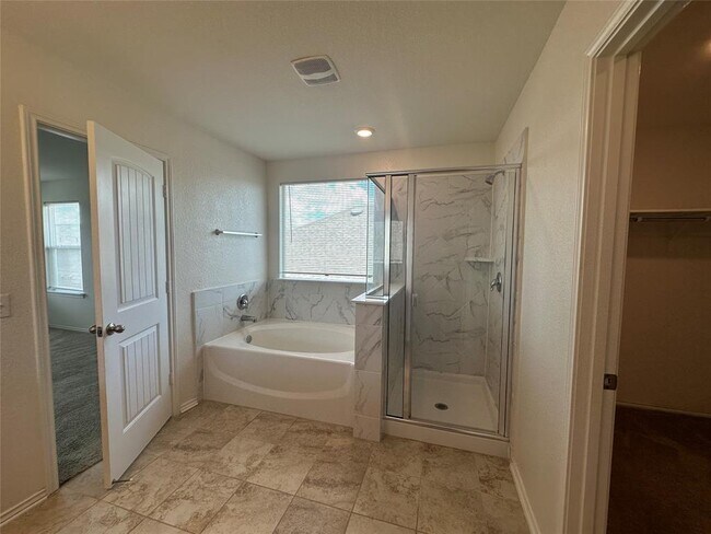 Building Photo - 14302 Honey Gem Dr