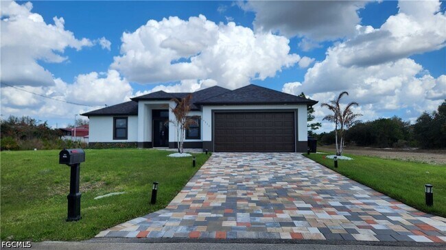 Building Photo - 4622 Gene Ave N