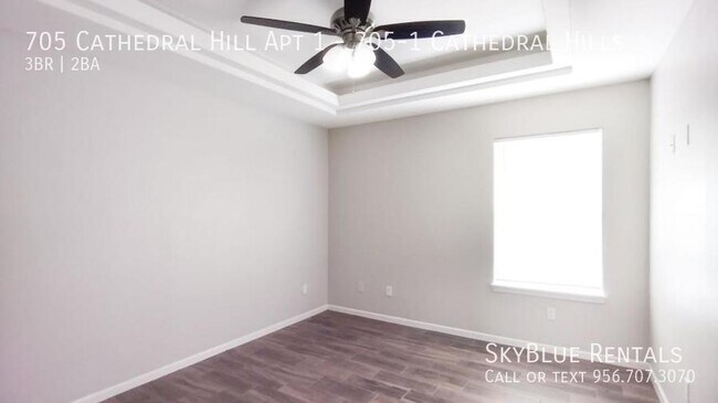 Building Photo - 705 Cathedral Hl