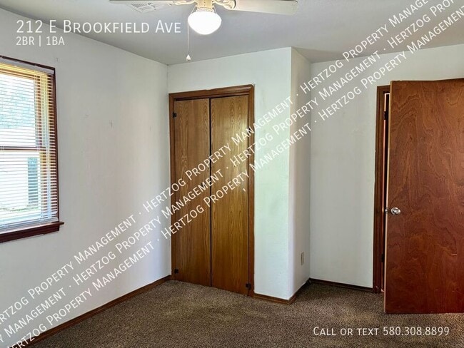 Building Photo - 212 E Brookfield Ave