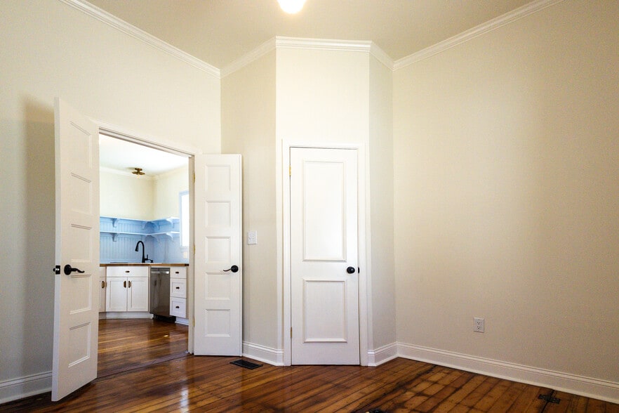 Bedroom 2 - 822 Kickapoo St