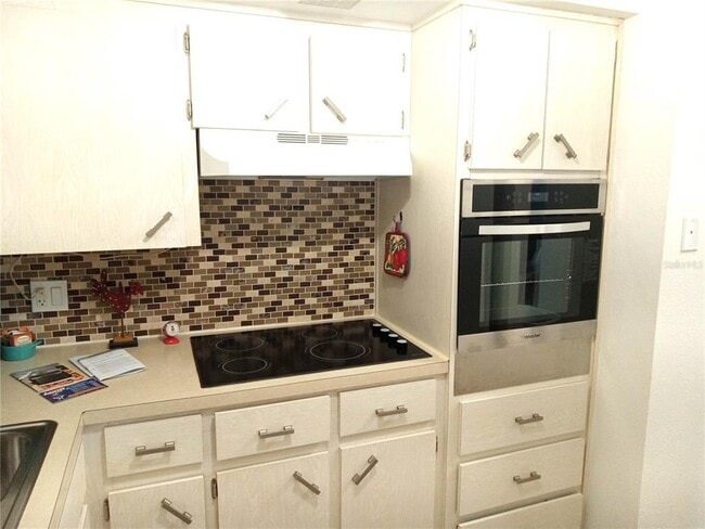 Building Photo - 2331 Finlandia Ln