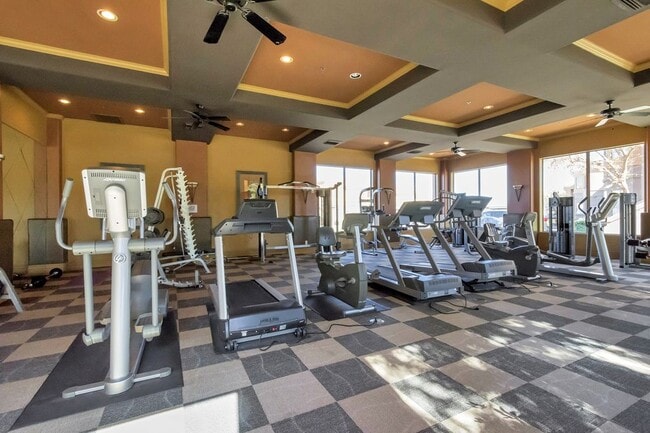 Building Photo - 1941 S PIERPONT Dr