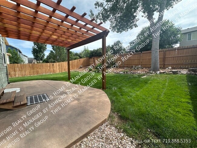 Building Photo - 8295 St Helena Dr