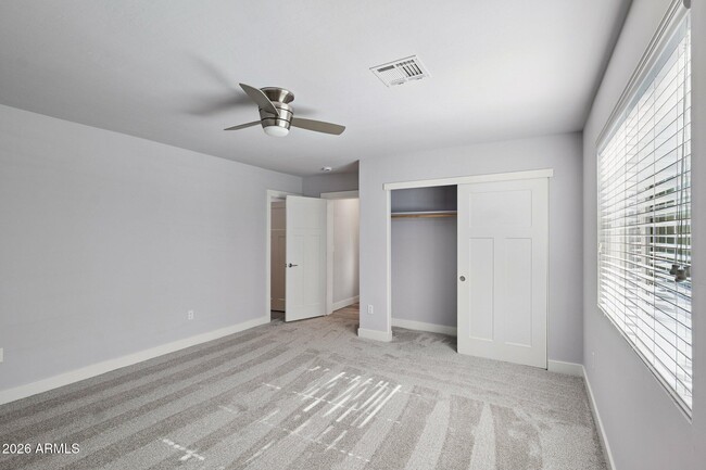 Building Photo - 4232 North 19th Pl