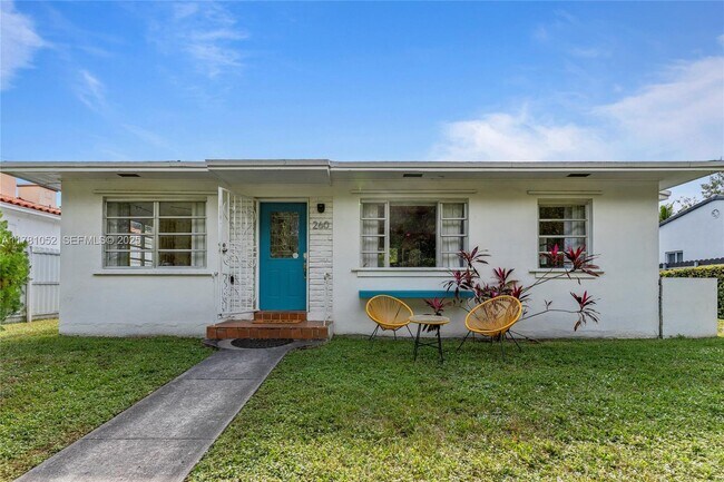 Building Photo - 260 NE 45th St