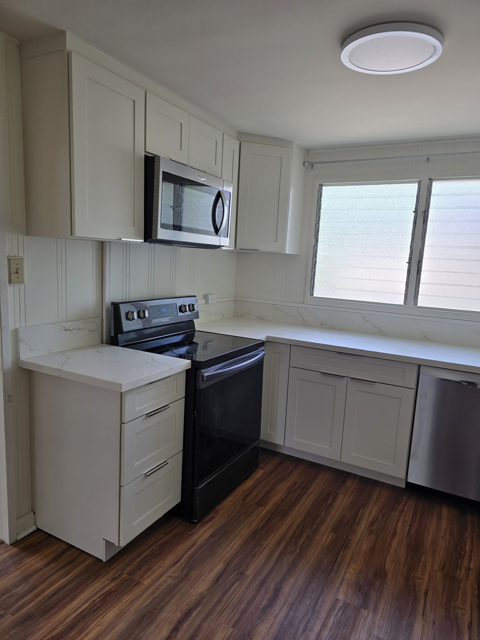 Building Photo - 3260 Olu St