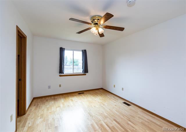 Building Photo - 838 Daffodil St