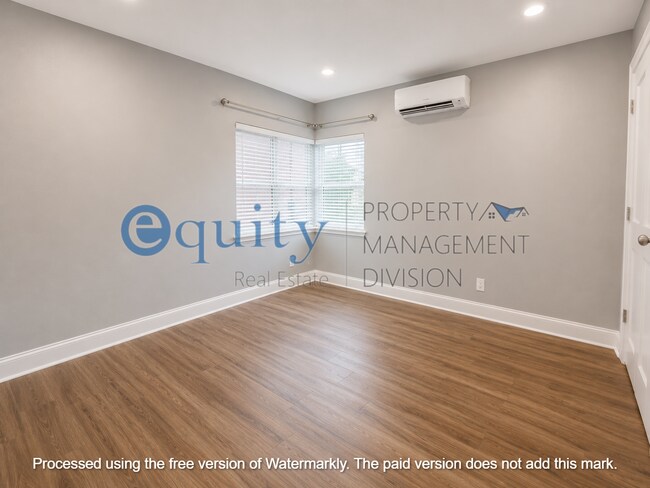 Building Photo - 748 S 1300 E