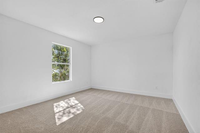 Building Photo - 4241 Meadowknoll Dr