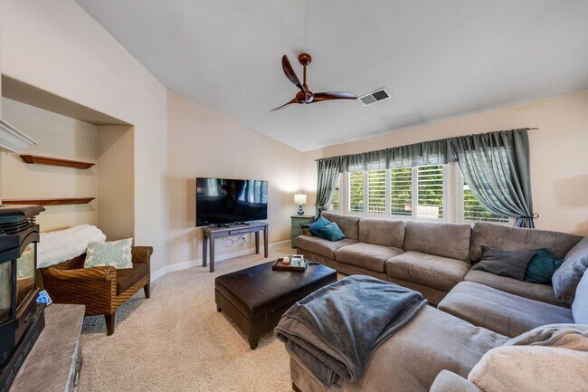 Building Photo - 4011 Prairie Falcon Dr