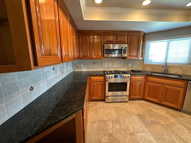 Building Photo - Pismo Beach Ocean View Condo