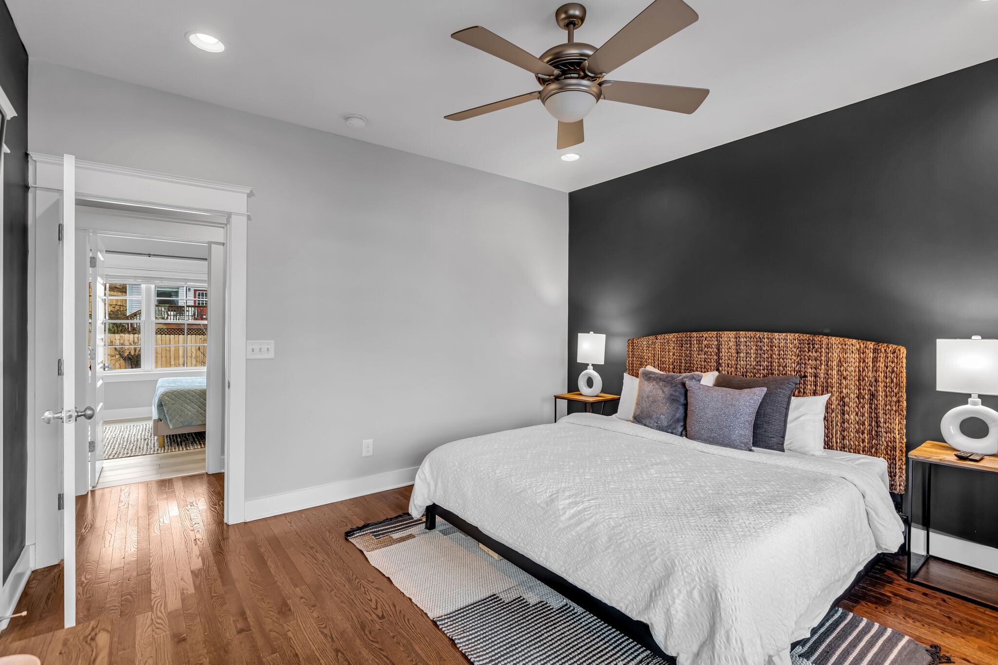 Building Photo - 1209 Davidson St