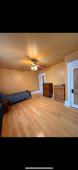 Building Photo - 313 N Evans St