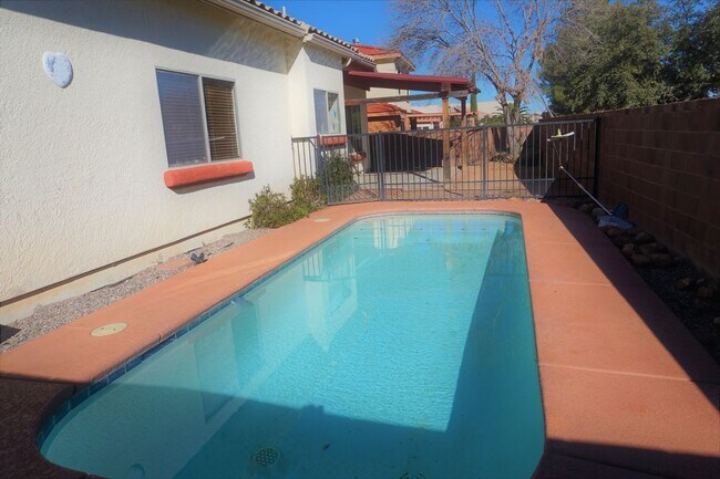 Building Photo - Mesa Verde home with a in Ground Pool