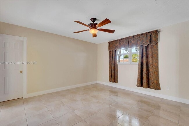 Building Photo - 8275 SW 206th Terrace