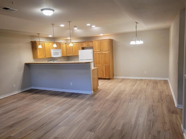 Building Photo - 3641 W 29th St