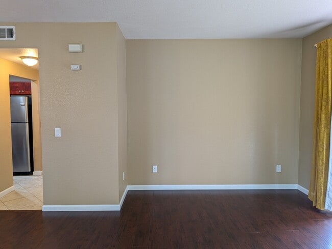 Building Photo - 24145 Del Monte Dr.