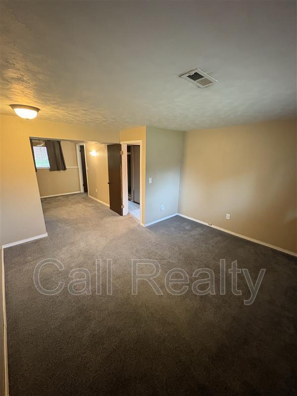 Building Photo - 309 N Mayhew Rd