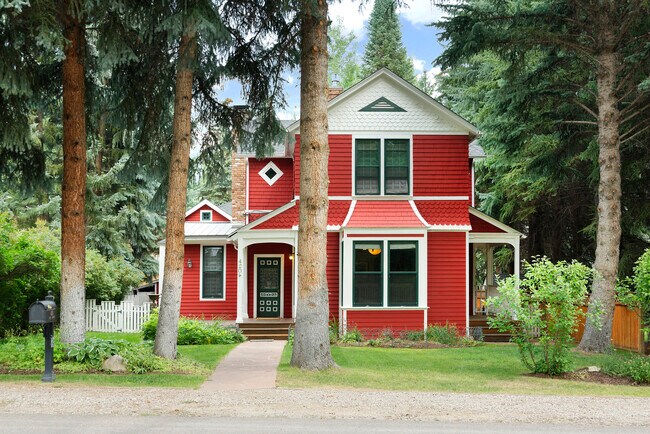 Building Photo - 420 W Francis St