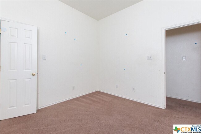 Building Photo - 4501 July Dr