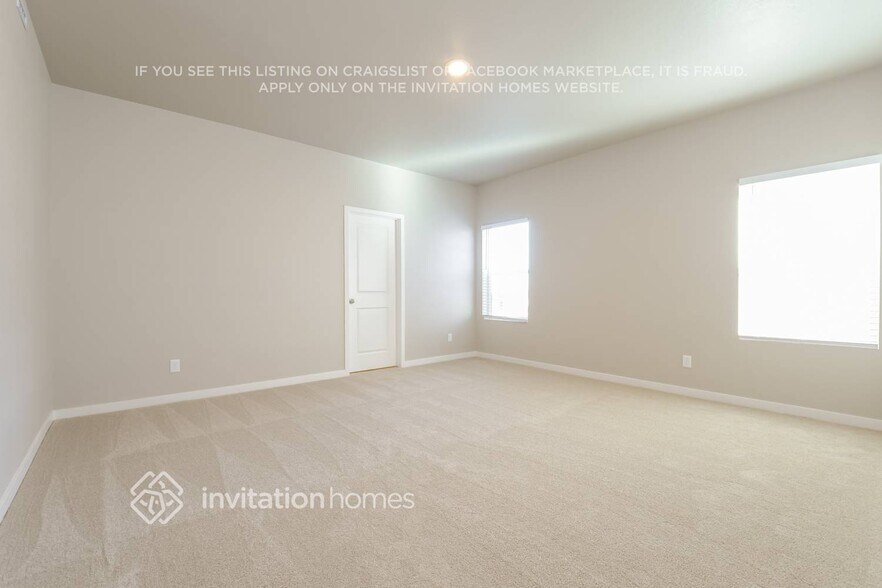 Building Photo - 972 Cascade Falls St