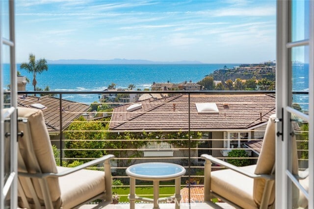 Building Photo - 322 Emerald Bay