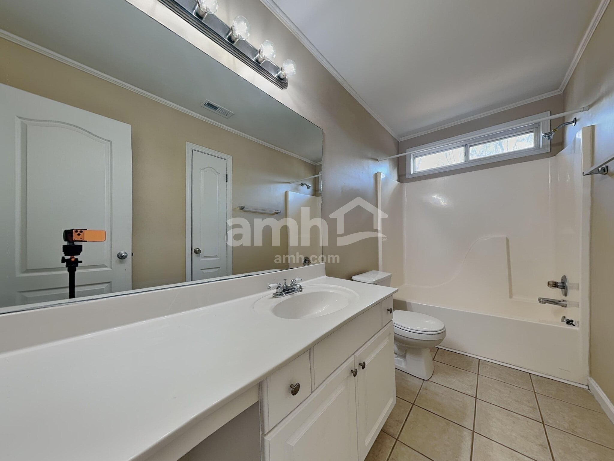 Building Photo - 178 Mirramont Lake Dr