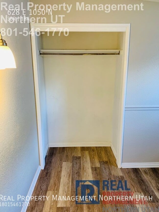 Building Photo - 628 E 1050 N St