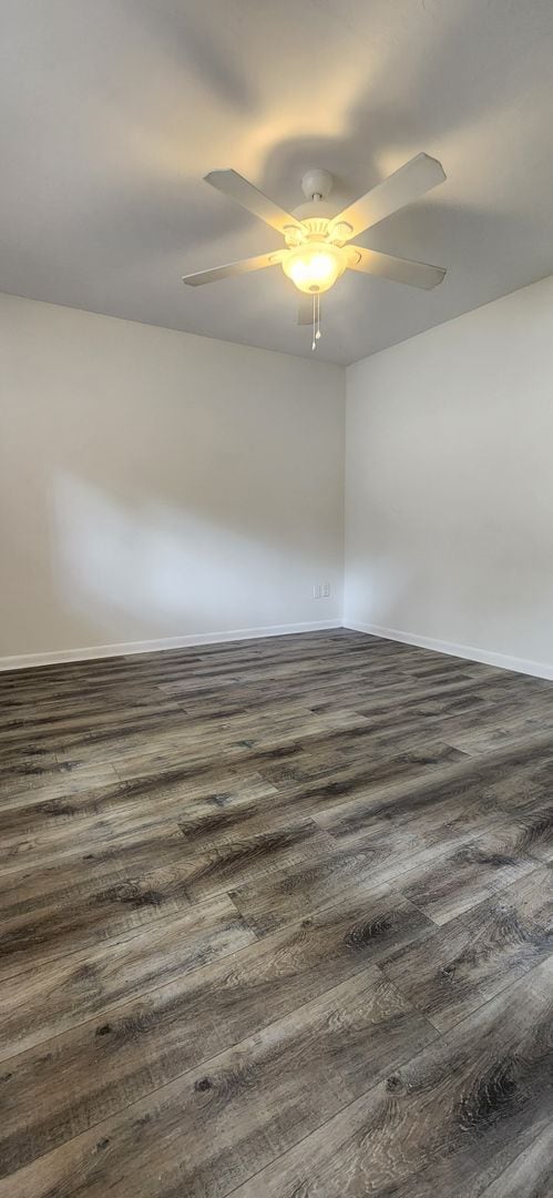 Building Photo - Charming 3 Bedroom, 2 Bathroom End-Unit Townhome in Cypress Pointe