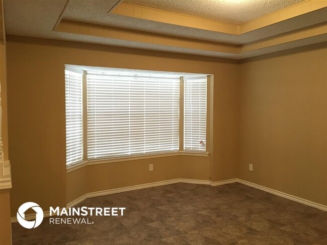 Building Photo - 419 Edmonds Way