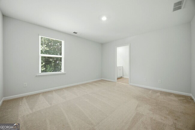 Building Photo - 111 Horned Owl Ave
