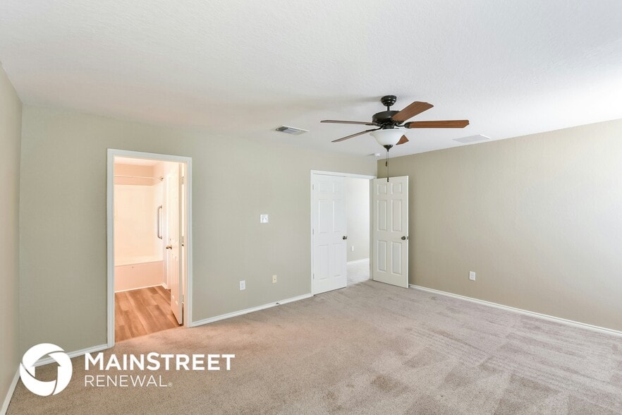 Building Photo - 9651 Pleasanton Bluff