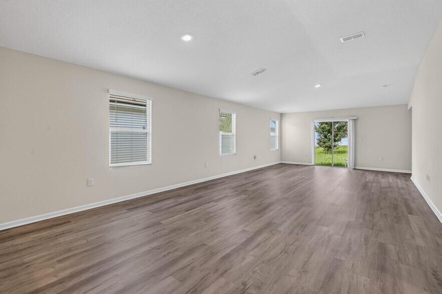 Building Photo - 8076 Dancing Fox St
