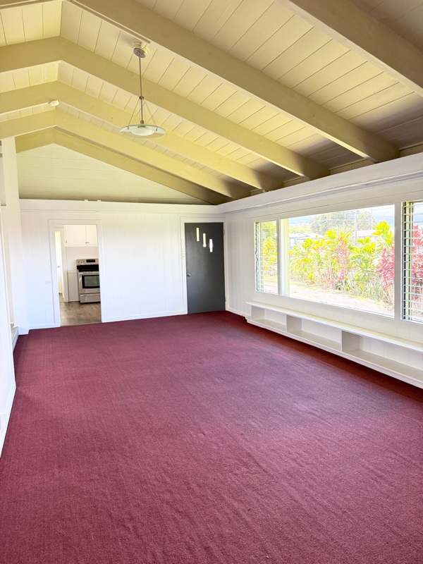 Building Photo - 1249 W Kawailani St