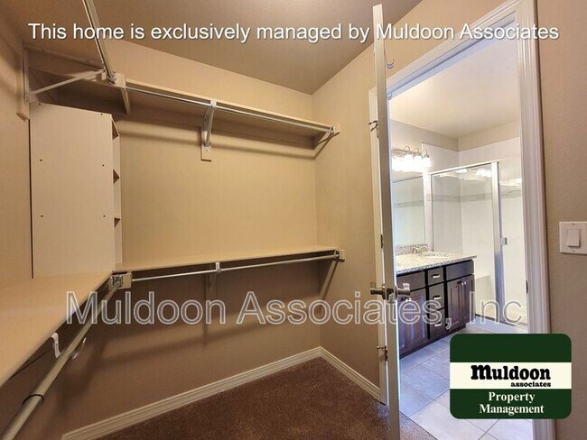 Building Photo - 254 Eclipse Dr